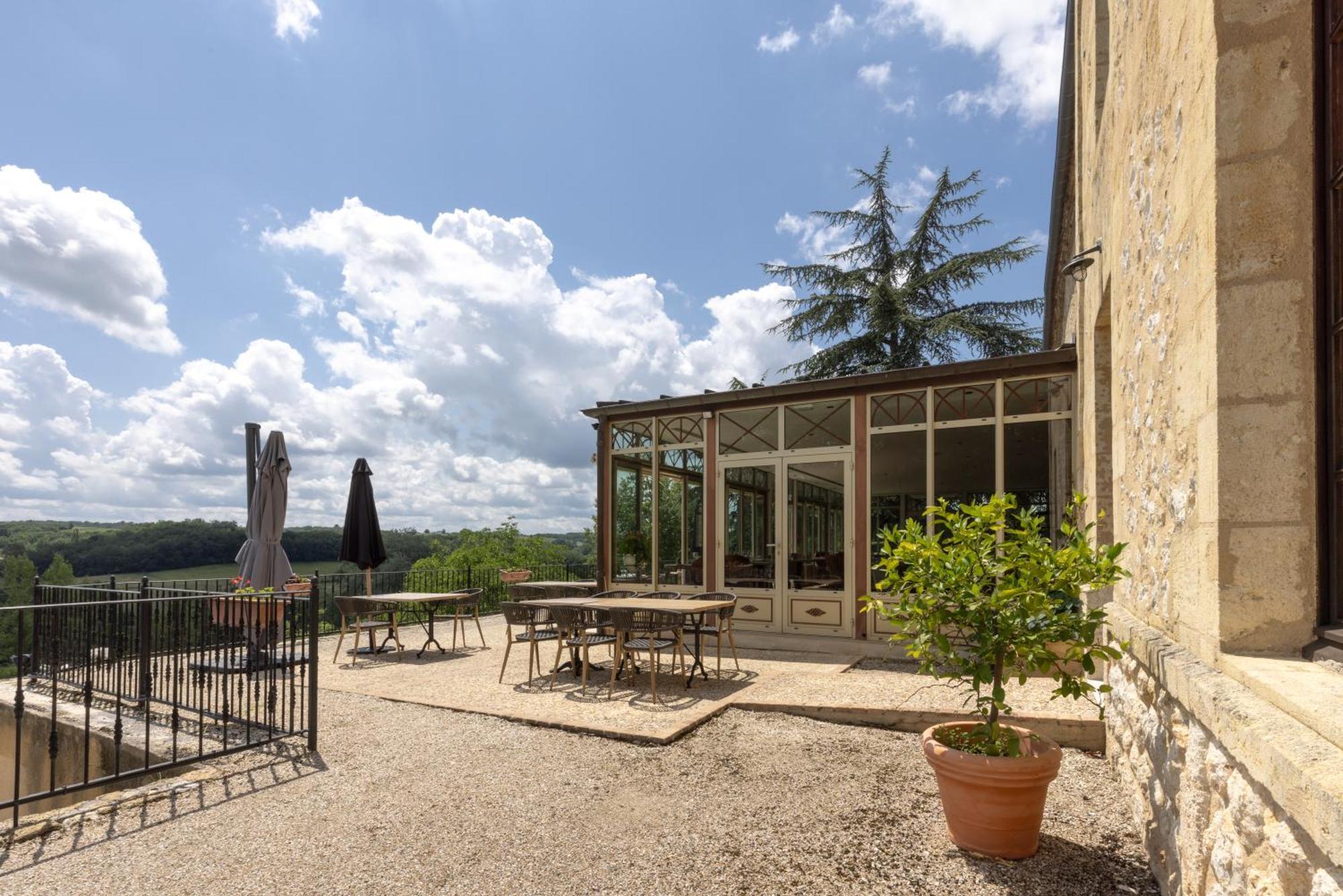 Chateau De Sanse Sainte-Radegonde  Buitenkant foto